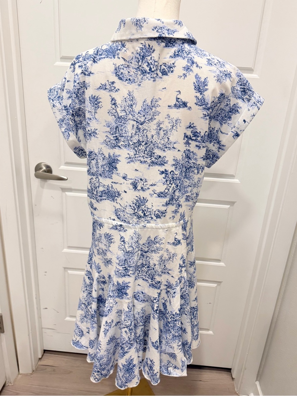 Vici Sunday Best Blue and White Toile Linen-Blend Mini Dress NWT - Picture 8 of 10